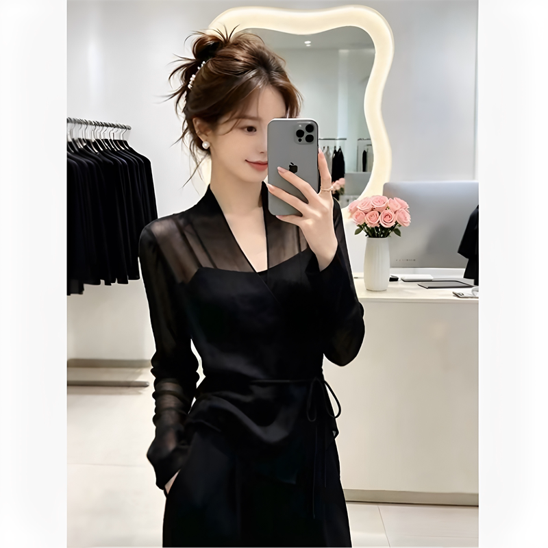 Plus-Size Hot Girl Style Slightly See-Through Tie-Up Long-Sleeve Top for Women, Summer Design, Slim Fit, Black Shirt
