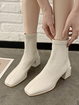 Red Dragonfly High Heel Square Head Small Short Boots Woman 2021 Winter new Martin boot Cavelvet coarse heel Design Fasting