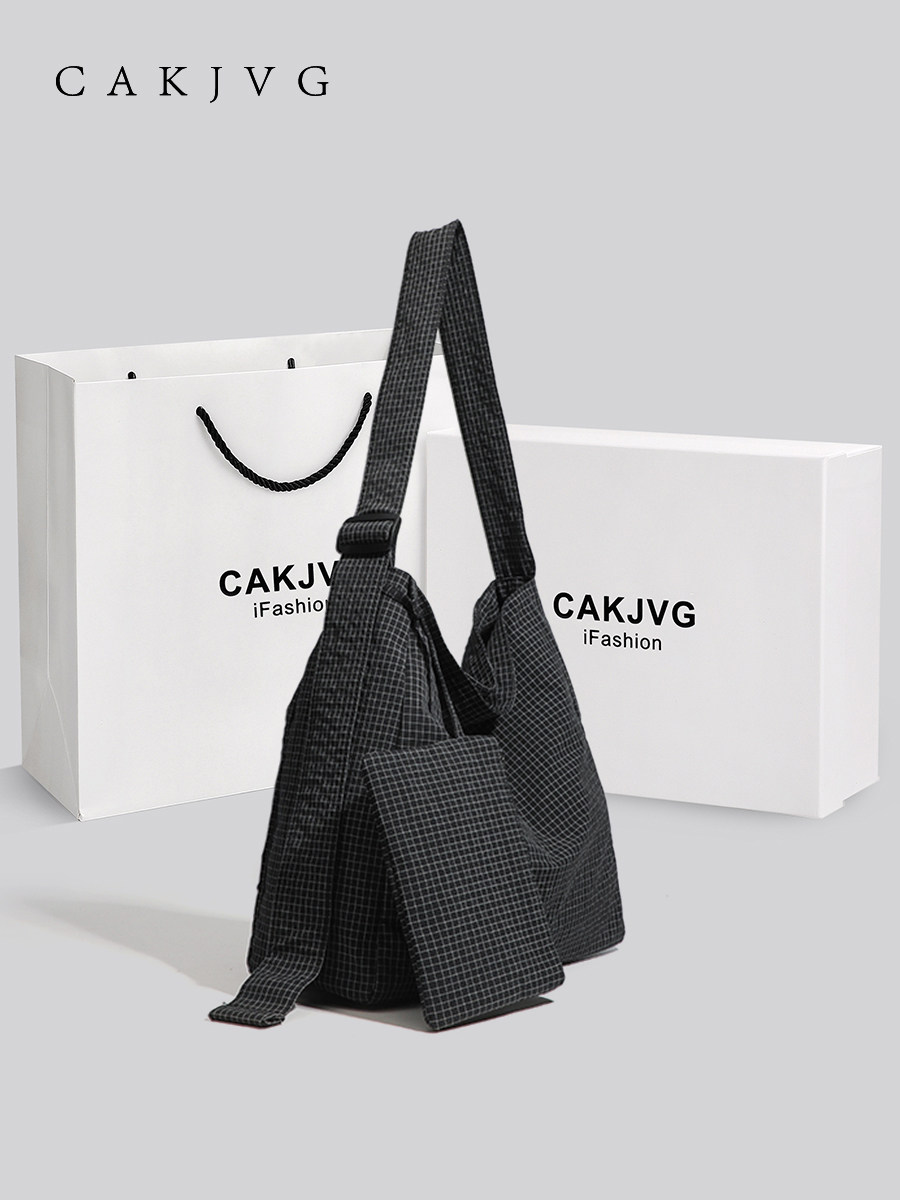 Cakjvg Korean Style Niche Bag 2025 New Casual Lightweight Nylon Large Capacity Tote Bag Single Shoulder Crossbody Bag