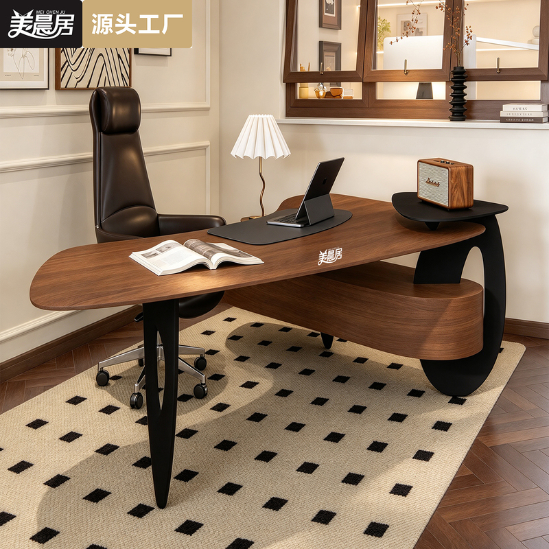 Office Desk Executive Desk Solid Wood High-End Italian-Style Light Luxury 2026 New Model Solid Wood Irregular Design Computer Desk