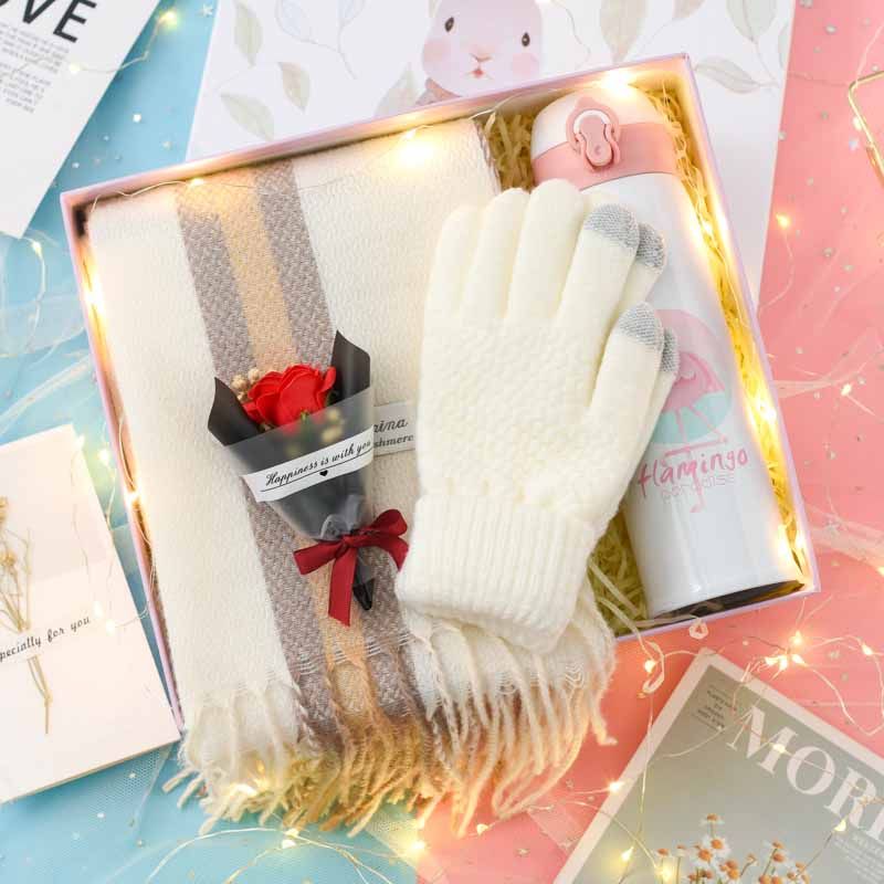 Scarf gloves insulation cup three-piece gift box autumn and winter warm birthday warm heart gift for girlfriends and girlfriends scarf