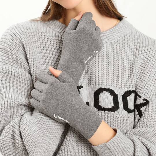 Maternity Gloves for Postpartum Care, Thin Style for Summer, Autumn, and Winter, Half-Finger Touchscreen Wrist Protection for Women, Suitable for Pregnant Women in Spring and Autumn, Cold-Proof and Warm