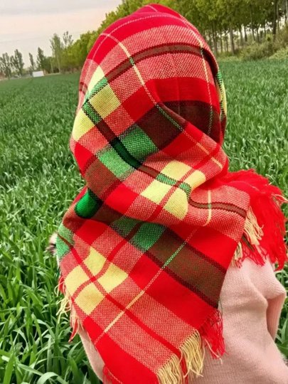 Village-Style Headscarf for Middle-Aged and Elderly Women, Autumn and Winter Knitted Large Floral Cloth Square Scarf, Rural Warm Internet-Famous Scarf