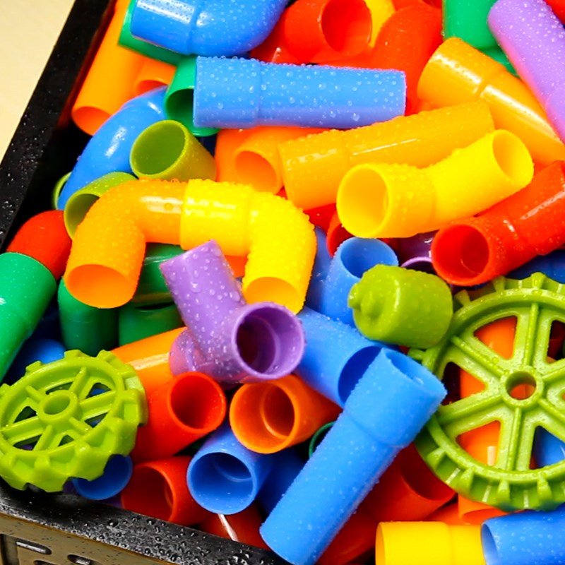 Children's water pipe building blocks assembled boys 1-2 baby 9 Puzzle Force Development 7 Parquet Plastic Children Toys