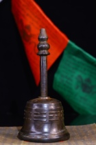 Purely hand-beaten and engraved copper tire Sanqing bell height 20 width 9 weight about 510 grams