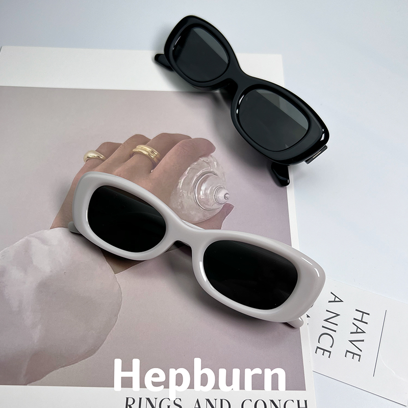 European and American retro niche sunglasses female fashion sunshade street shooting anti-UV glasses can be matched with myopia sunglasses