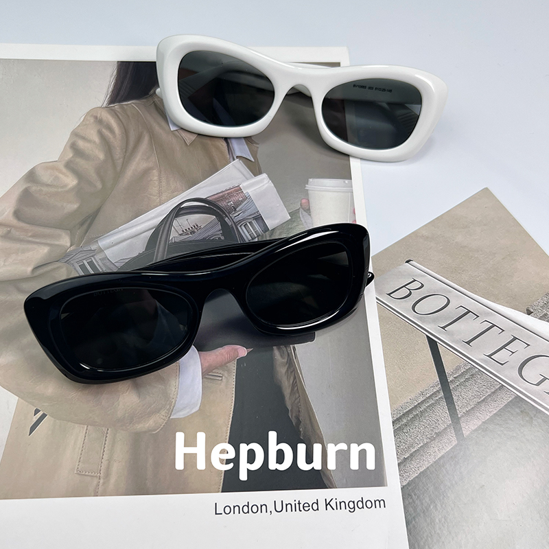 ins wind sunglasses female European and American niche brands fashion street fashion catwalk models anti-UV sunshade sunglasses