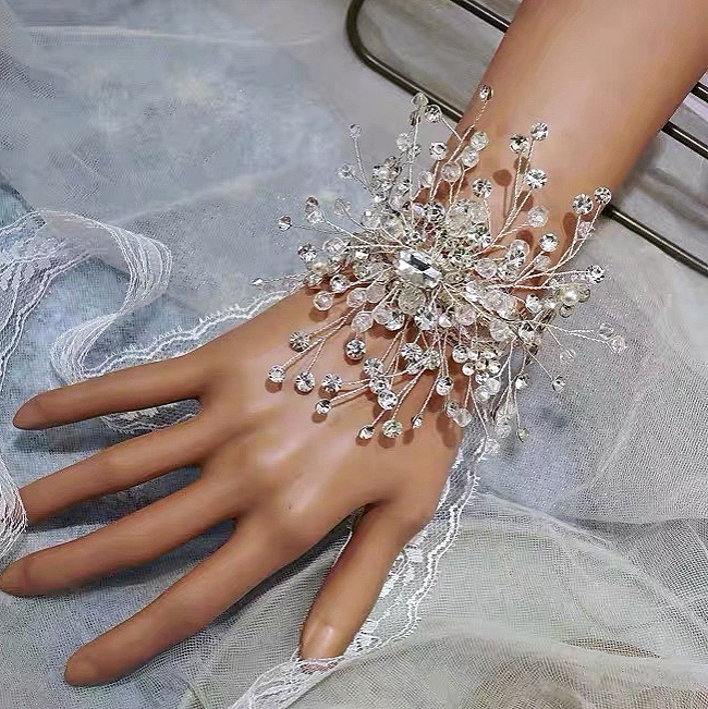 Hand - grade wedding party shines bride stage performance bracelet ring