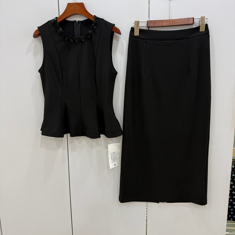 Baiduoyili 6973 European Style Sequined Floral Round-Neck Sleeveless Top + Mid-Length Skirt Stylish Two-Piece Set