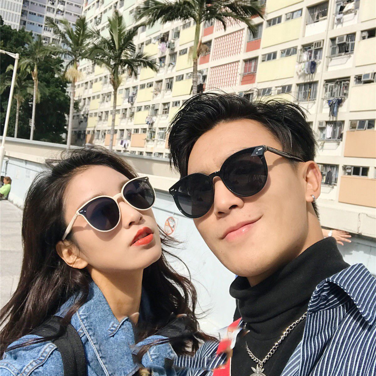 Couple sunglasses a pair of handsome sunglasses boys and girls summer sunscreen tide cool sunglasses seaside travel photo show face small