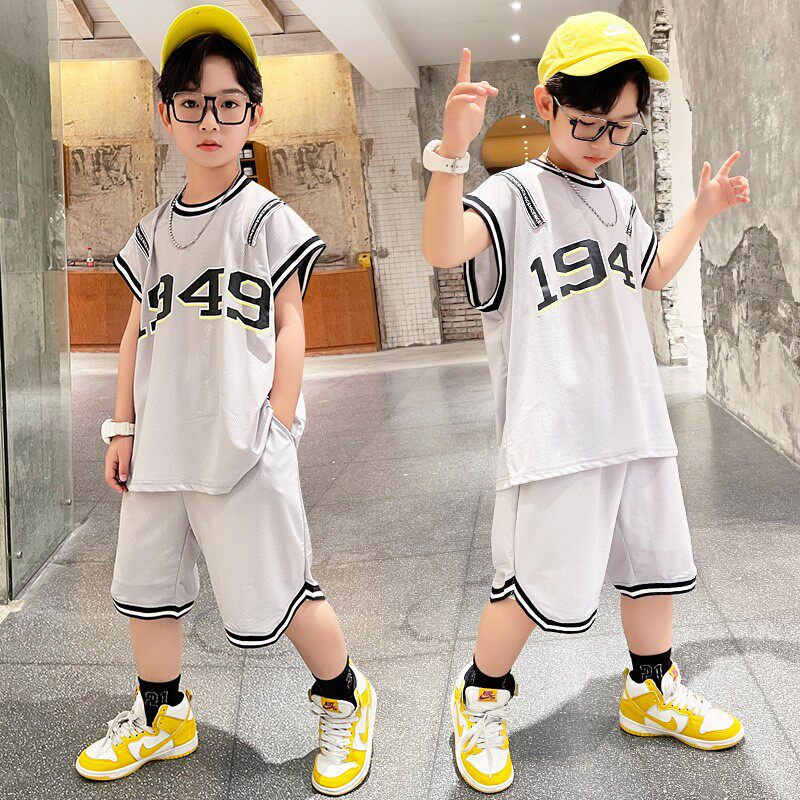 Korean boy sports suit 2022 summer new handsome and fashionable children's middle-aged and older boys white basketball suit - Taobao