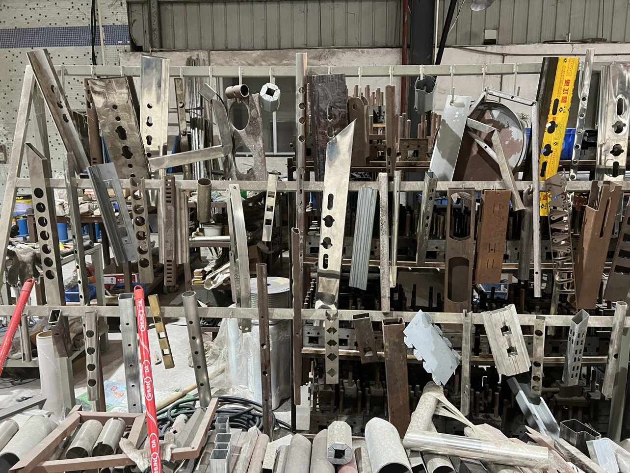 凯恩冲孔模具