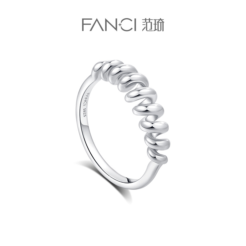 Fanci Fan Qi silver decoration (in love newsletter series) Love Intertwining Ring Female small crowdsourced design Fashion Money-Taobao