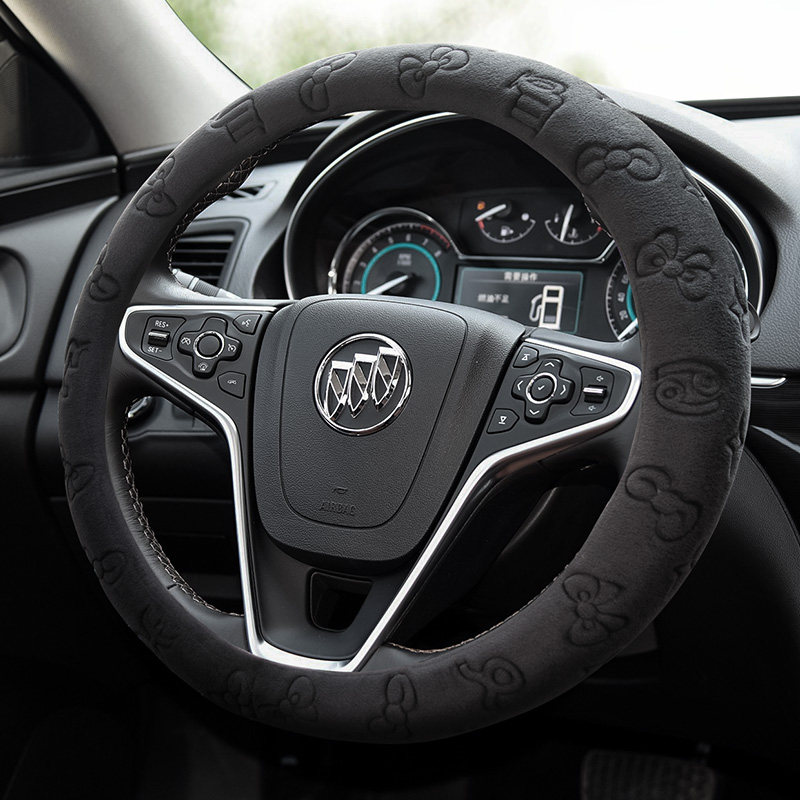 Buick steering wheel cover Yinglang Kaiyue Regal Junyue Weilang Ankewei winter plush car cute handle set female