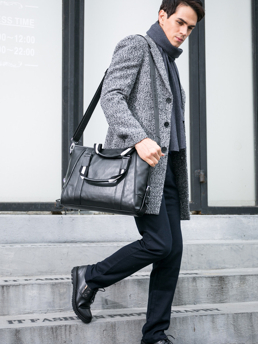 2021 Men's Handbag Genuine Leather Bag Clutch One Shoulder Messenger Bag Soft Leather Casual Large Capacity Leather Briefcase