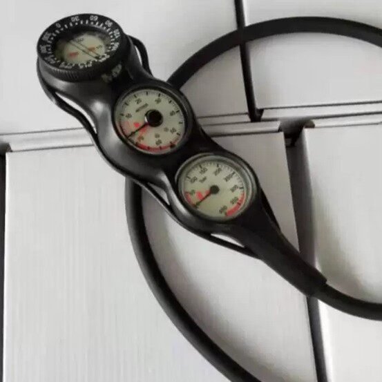 Import diving meter residual pressure meter diving triptych depth direction residual pressure water lung residual pressure meter water deeply