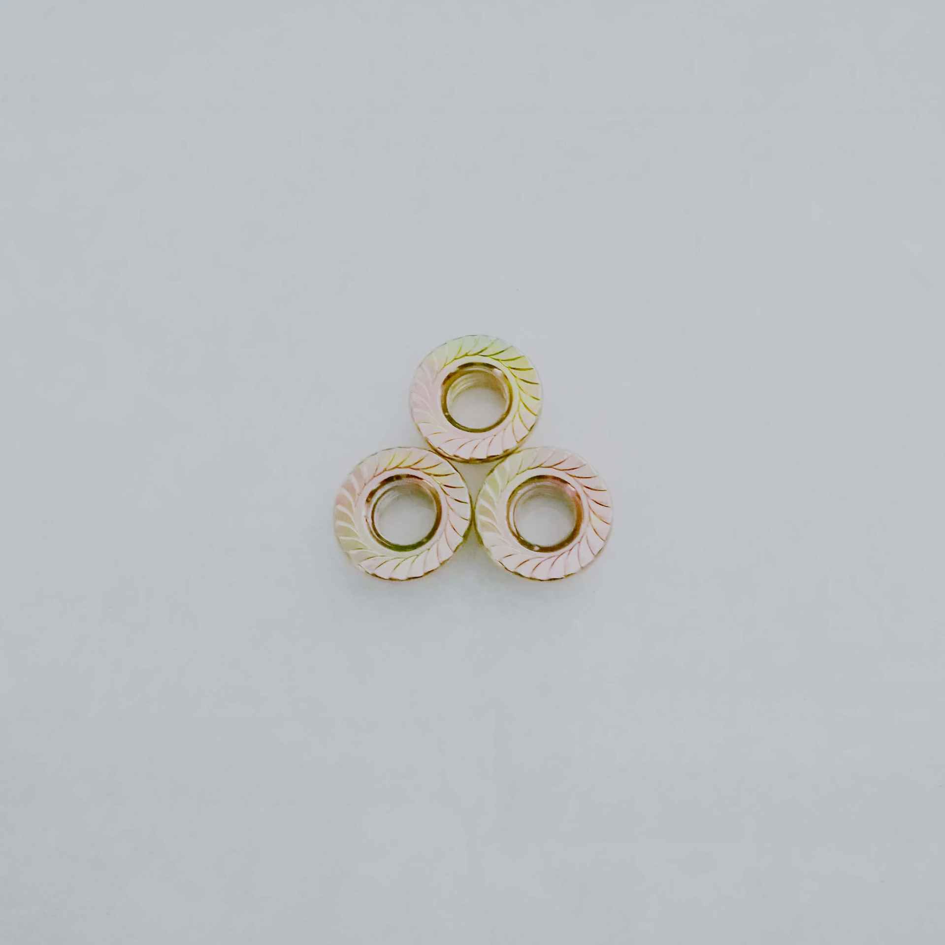 Manufacturer DIN6923 flange flower tooth nut flange nut steam vane flange nut Q320M5-24