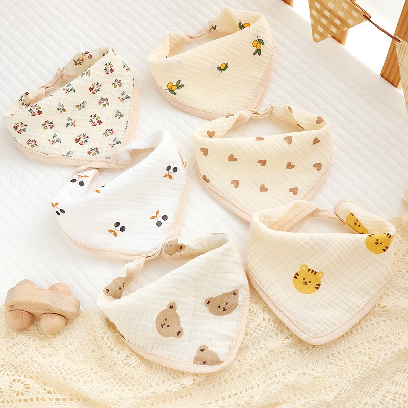 Newborn baby small square face wash cotton gauze super soft children's towel summer baby triangle saliva towel bib