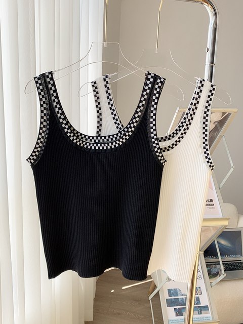 Ice silk camisole women's suit with bottoming shirt to look slim and wear outside 2024 new sleeveless T-shirt knitted top