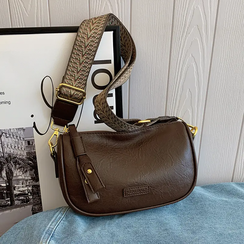 Простая и высококачественная бостонская сумка, новинка 2025 года, сумка-мессенджер на одно плечо, женская универсальная маленькая квадратная сумка-подушка, сумка-мессенджер