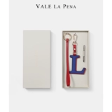 Дизайнерский брелок с буквами, аксессуар для сумки подходит для мужчин и женщин для влюбленных, легкий роскошный стиль, подарок на день рождения, делается под заказ