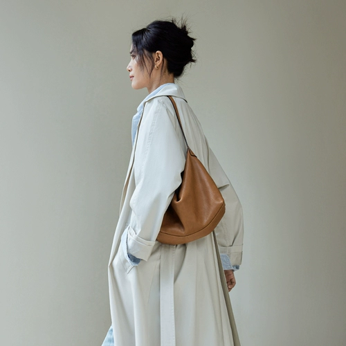 裘真 Кожаная классическая сумка на одно плечо для отдыха, сумка через плечо, из натуральной кожи