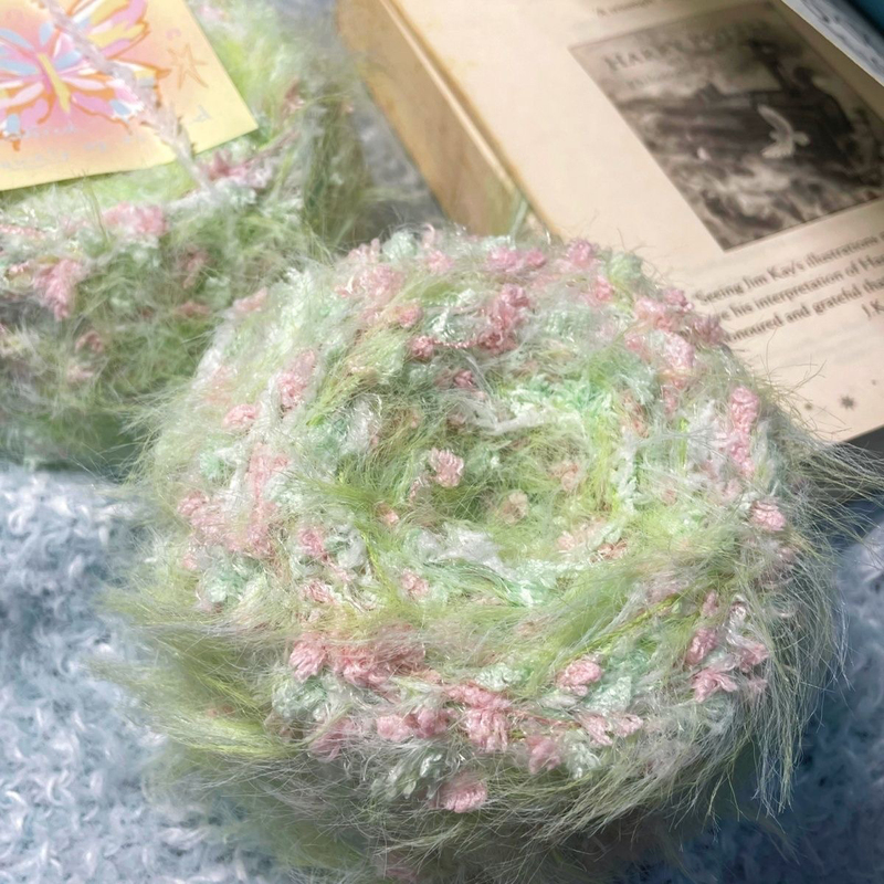 Green Yarn Like Flowers, Hand-Mixed Yarn, Hand-Knitted, Soft, Handmade DIY Yarn for Scarves, Bags, Hats, Bouquets