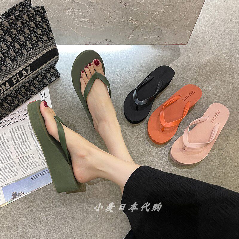 Japan GP new flip flops women's trendy outer wear fashion non-slip slope with soft bottom casual sandals beach shoes