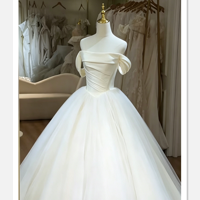 Strapless Off-Shoulder French-Style Wedding Dress 2026 New Model Bride Simple Wedding Engagement Registration Dress Light Wedding Dress for Women