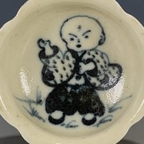 Antiques and miscellaneous antiques and second-hand goods Yuan Dynasty flower mouth blue and white figure tea cup tea cup tea set pressed hand cup