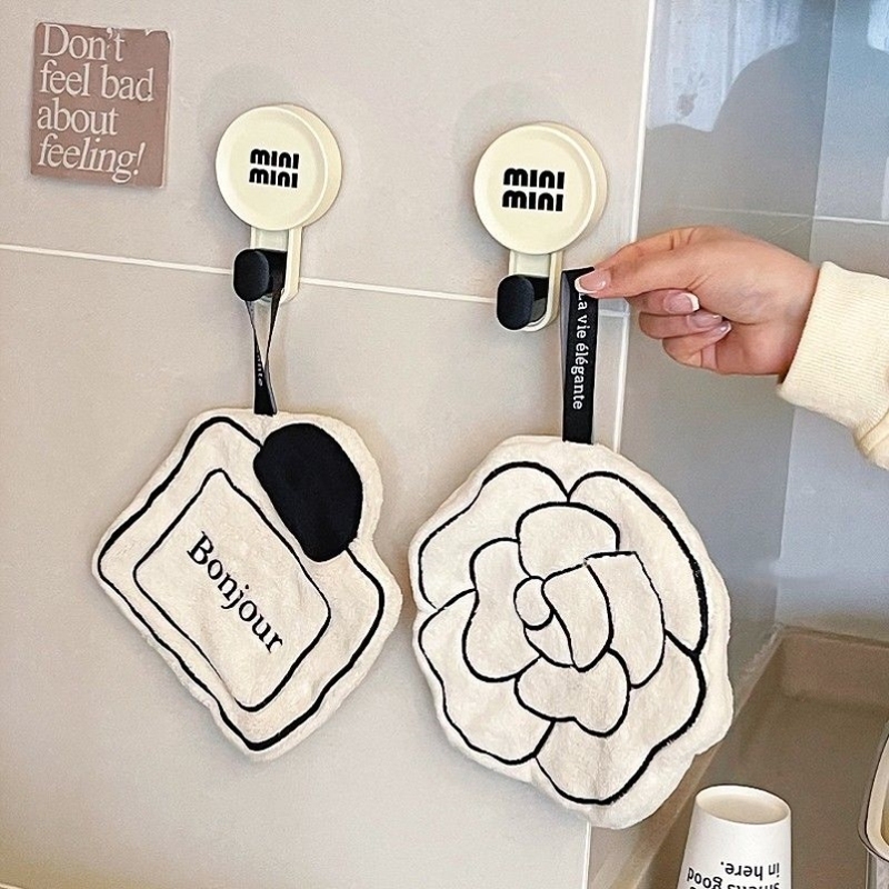 French Hand Towel Hanging Super Absorbent Thickeneded Cute Creative Kitchen Hand Towel Coral Velvet Popular Small Towel