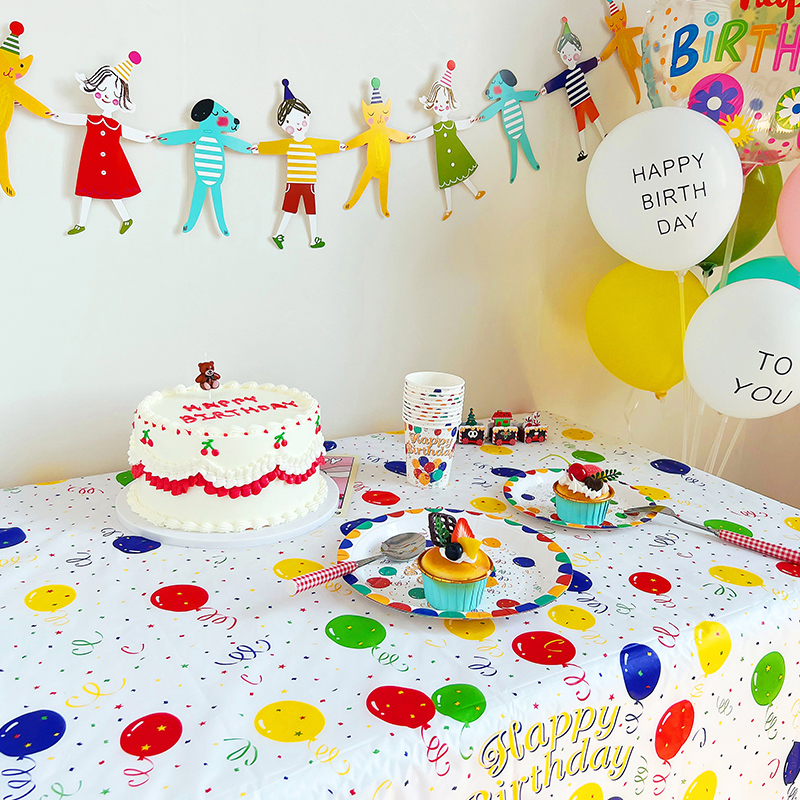 Children's birthday party arrangement in wind disposable tablecloth tableware baby birthday decoration scene layout