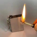 Зажигалка, универсальный креативный дорожный ветрозащитный водонепроницаемый брелок на керосине