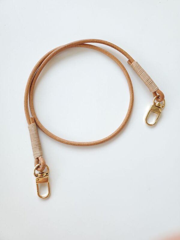 4mm High-Quality Handmade Round Genuine Leather Cord with Metal Buckle, Bag Strap, Wrist Strap, Single Shoulder Crossbody Bag Accessory