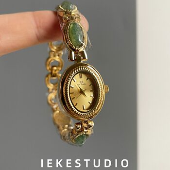Niche brand jade oval small dial bracelet watch