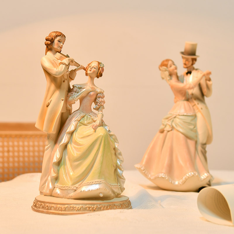 Creative Figurine Gift for Friends, Suitable for Desktop, Living Room, Wine Cabinet, Tv Cabinet, Bedroom Display, Craft Angel Gift Box Set Creative Figurine Gift for Friends, Suitable for Desktop, Living Room, Wine Cabinet, Tv Cabinet, Bedroom Display, Craft Angel Gift Box Set