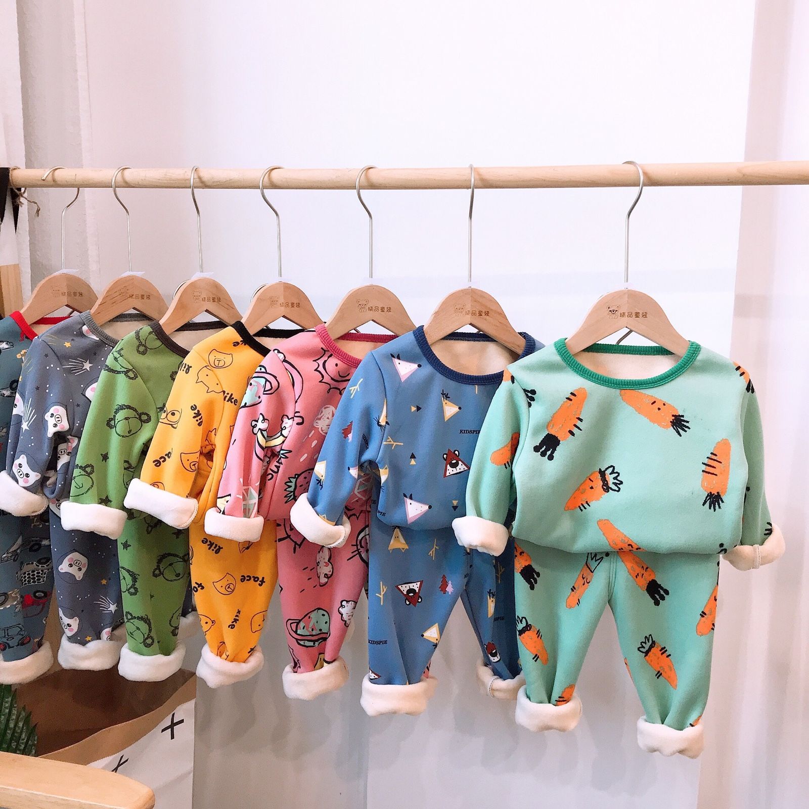 Children's Korean version of thermal underwear suit plus velvet thickened girl's autumn clothes and johns boys baby thermal clothing autumn and winter