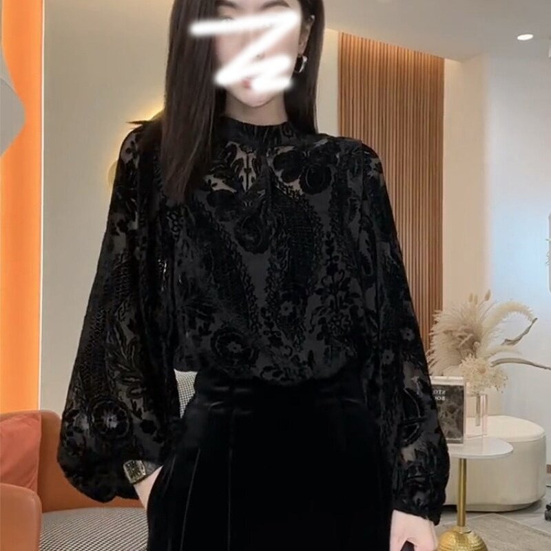 Рубашка в западном стиле из европейских товаров, новинка 2026 года, весенне-осенняя женская рубашка с кружевным низом высокого класса, уникальный шикарный топ в западном стиле