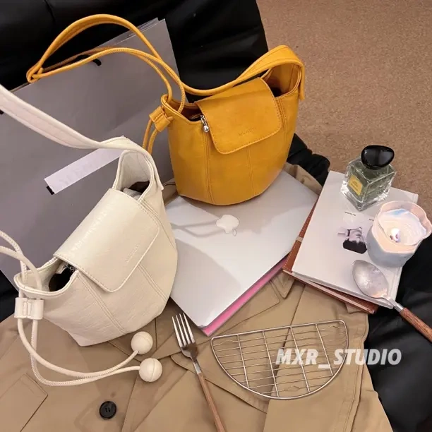 【Mango Smoothie】2026 New Fashion Women's Bucket Bag, Pumpkin Bag, Single Shoulder Crossbody Bag, High-End Bag 【Mango Smoothie】2026 New Fashion Women's Bucket Bag, Pumpkin Bag, Single Shoulder Crossbody Bag, High-End Bag