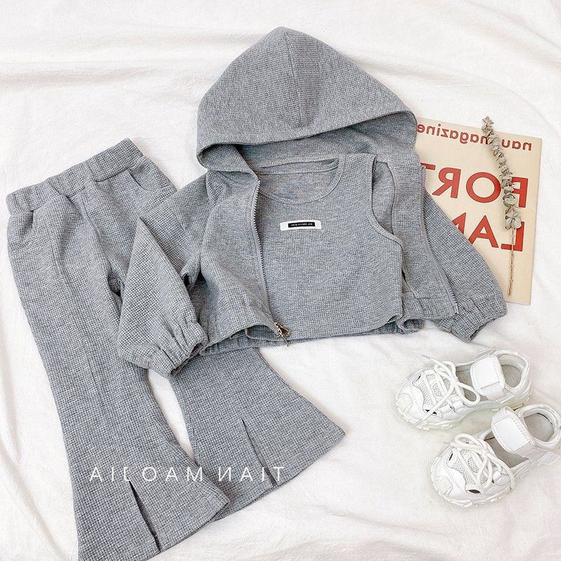 Girls Net Red Suit Autumn 2022 New Western Style Casual Children's Fashionable Hooded Jacket Flared Pants Three-piece Set