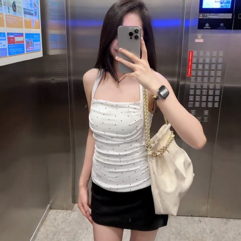 Sweet and Spicy Girl Style White Halter Neck Polka Dot Camisole Women's Summer Slim Fit Outerwear Inner Wear Spicy Girl Style Halter Top Sweet and Spicy Girl Style White Halter Neck Polka Dot Camisole Women's Summer Slim Fit Outerwear Inner Wear Spicy Girl Style Halter Top