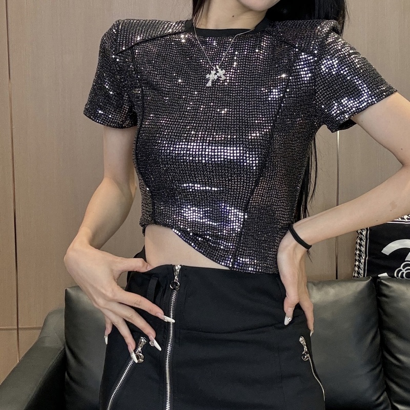 Trendy Sequin Round Neck Short-Sleeve T-Shirt for Women, Summer New Slim-Fit Stylish Black Shiny Top Trendy Sequin Round Neck Short-Sleeve T-Shirt for Women, Summer New Slim-Fit Stylish Black Shiny Top