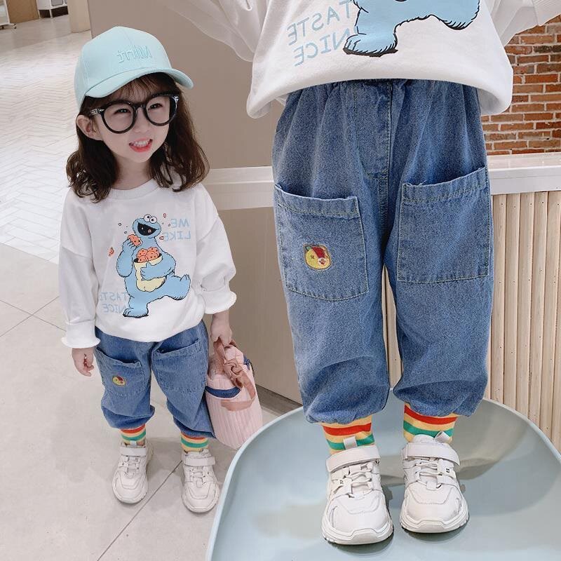 Girls spring jeans Korean version of the Western style children's baby spring and autumn pants outer wear loose spring