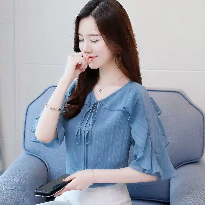 Летняя блуза из шифона дизайна, корейский стиль, оверсайз, slim fit, вырез, тренд сезона, с коротким рукавом
