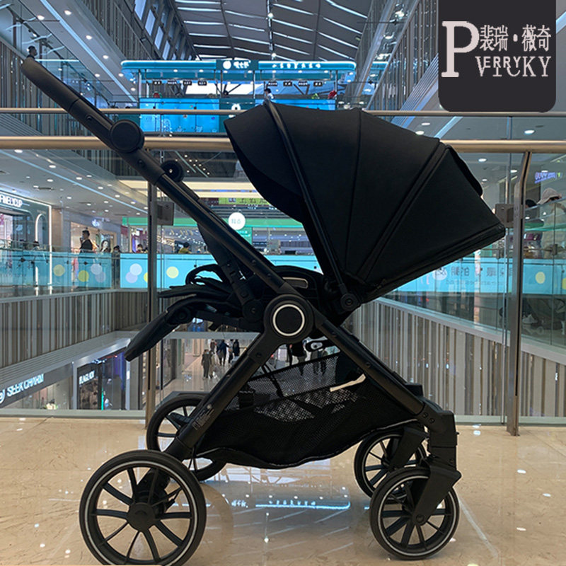 The 4-in-1 stroller can sit and lie high landscape stroller shock absorbing folding two-way baby stroller fully canopyed