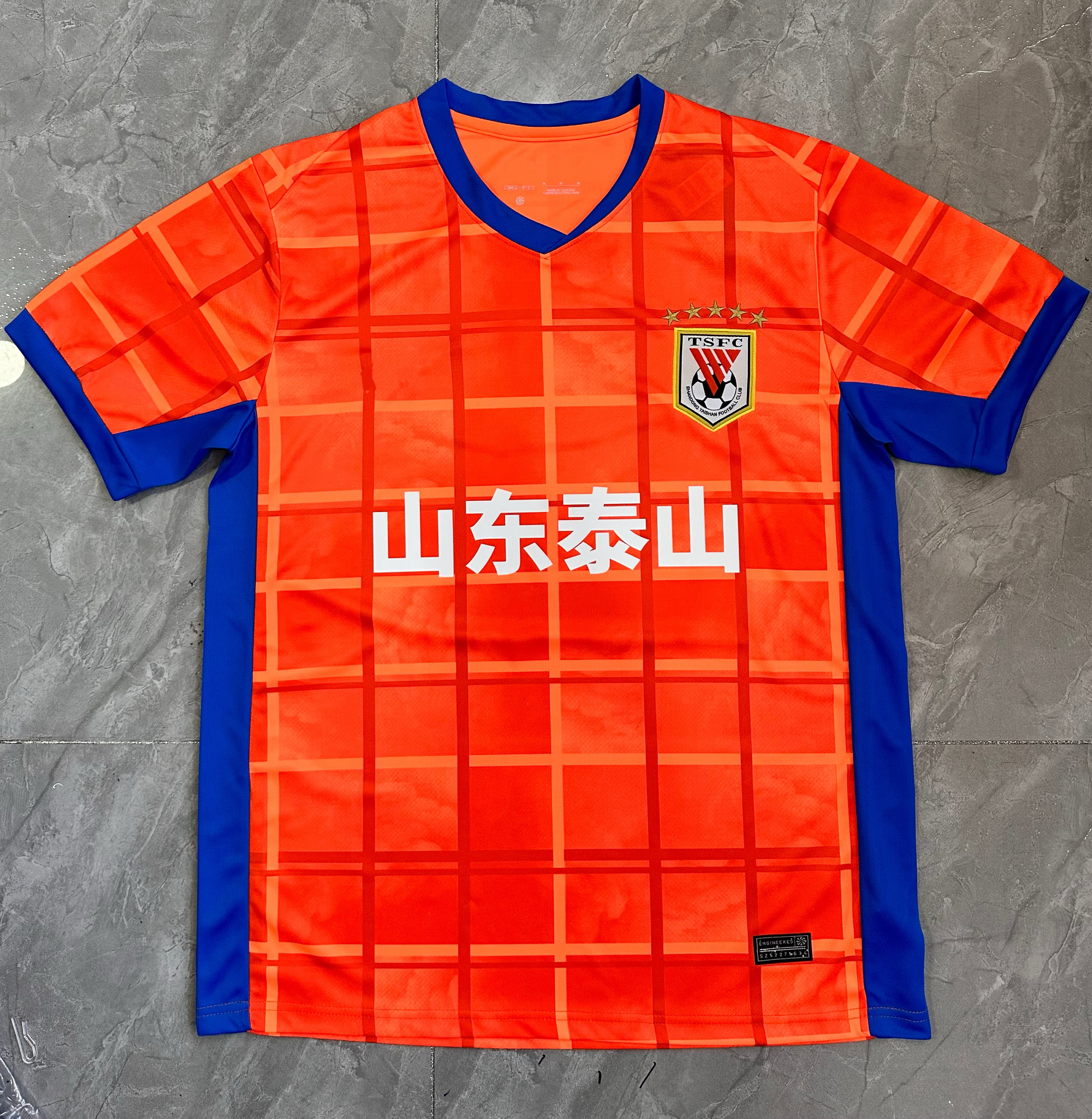2025 山東魯能泰山 ホームジャージ 半袖ファン オレンジ 応援スーツ トレーニングゲーム 送料無料
