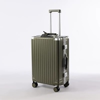 Оливково-зеленый