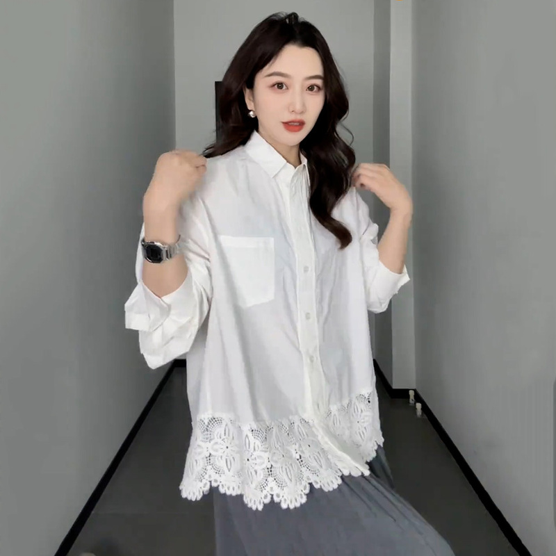 Plus-Size Elegant Design Lace Patchwork White Shirt for Women, Winter Loose Fit, Slimming Layering Top for Curvy Women Plus-Size Elegant Design Lace Patchwork White Shirt for Women, Winter Loose Fit, Slimming Layering Top for Curvy Women