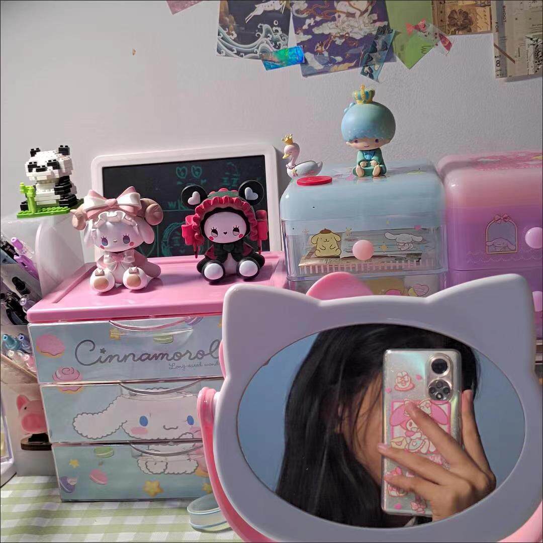 Зеркало hellokitty镜子化妆镜台式桌面梳妆台镜学生手持翻转用宿舍三丽鸥 OTHER