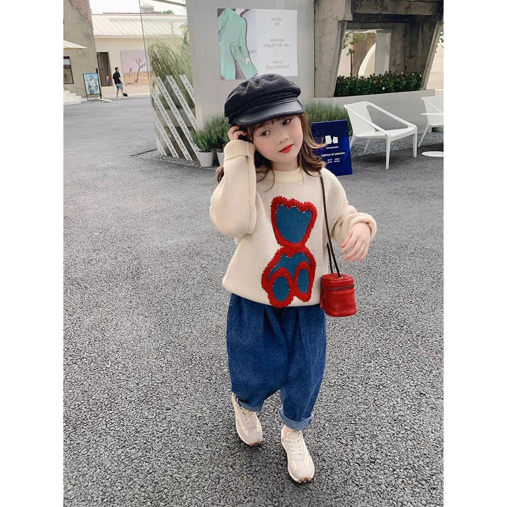 Girls sweater autumn and winter 2022 new style Western style thickening trend bear pullover knitted sweater children's baby top
